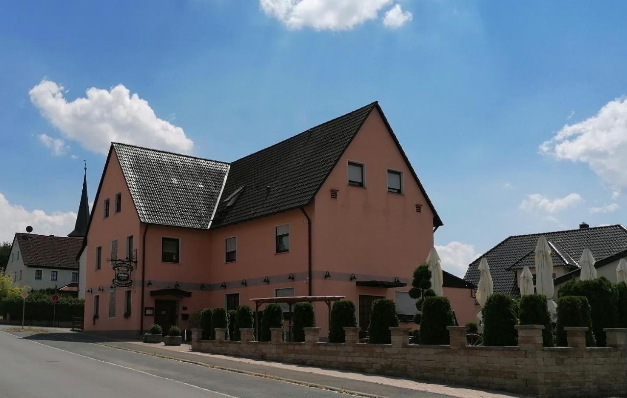 Landgasthof Niebler 아델스도프 외부 사진