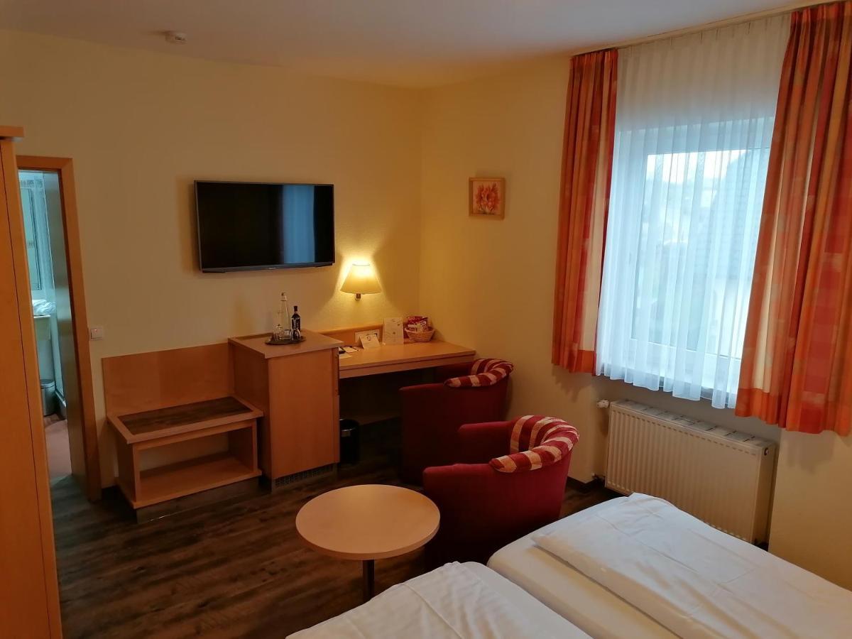 Landgasthof Niebler 아델스도프 외부 사진
