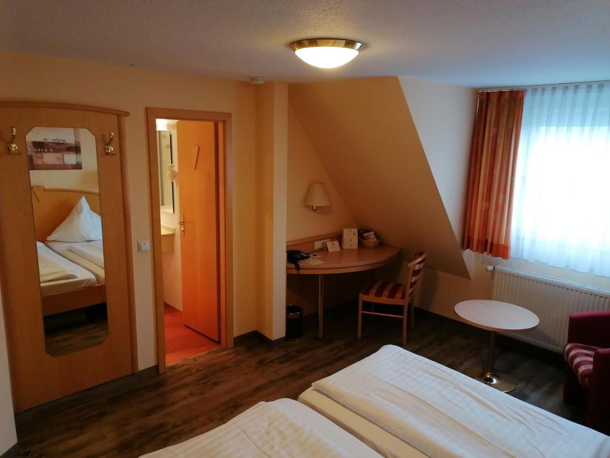 Landgasthof Niebler 아델스도프 외부 사진