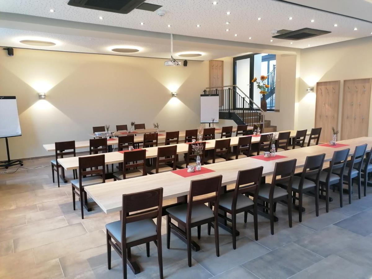 Landgasthof Niebler 아델스도프 외부 사진