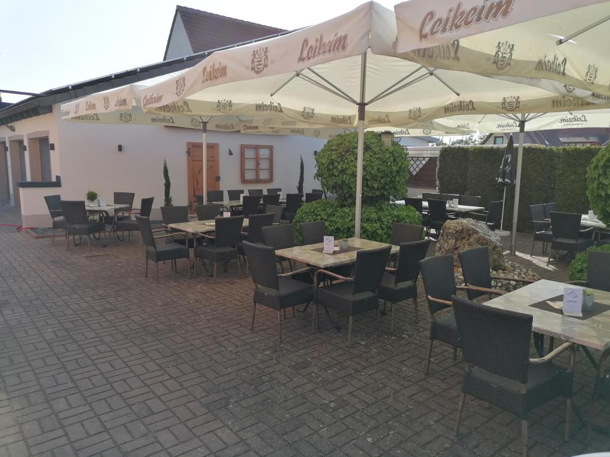 Landgasthof Niebler 아델스도프 외부 사진